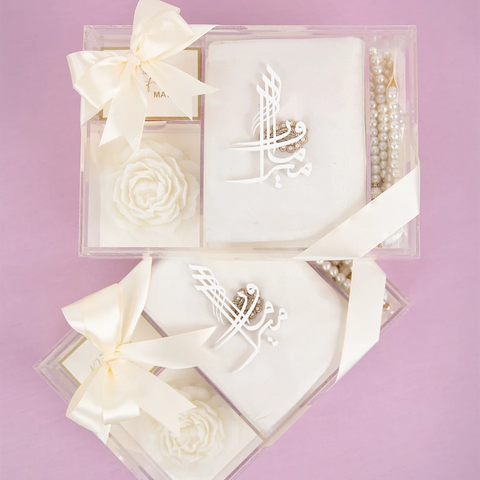 The Luxe Acrylic & Candle Gift Box